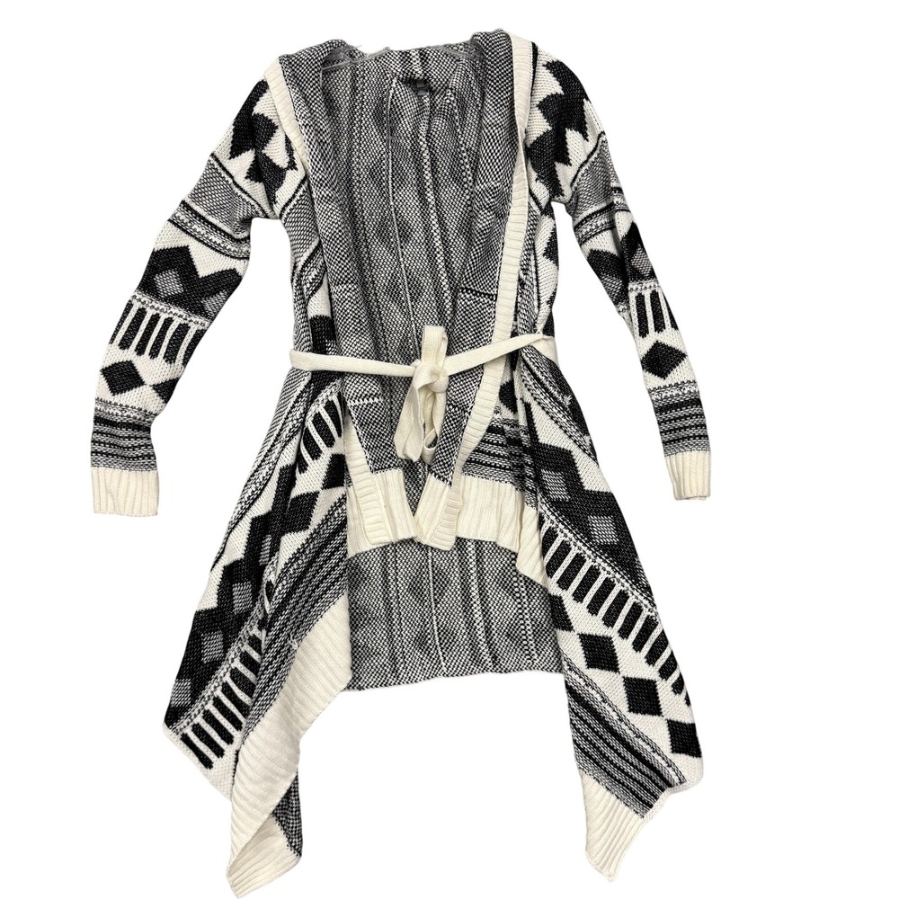 Charlotte Russe Cardigan Sweater Womens Medium Black White Aztec Knit‎ Belted